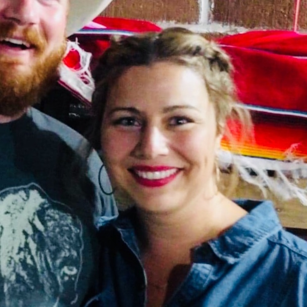 Meet your Posher, Candace